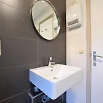 Semesterbostad Spacious Durbuy Group Stay Durbuy