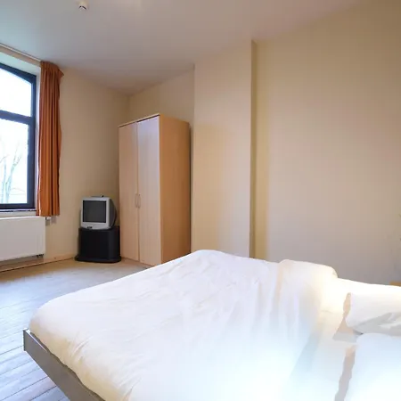 Spacious Durbuy Group Stay Semesterbostad *