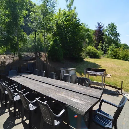 بيت للعطل Spacious Group دربي